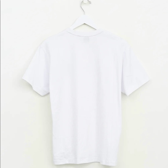 Mens Burberry Tshirt with tiger print logo motif - Picture 2 of 2